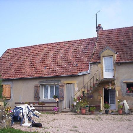 Saint-Aubin-en-Charollais Chambre A La Campagne מראה חיצוני תמונה